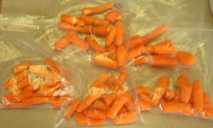 raw carrots bagged